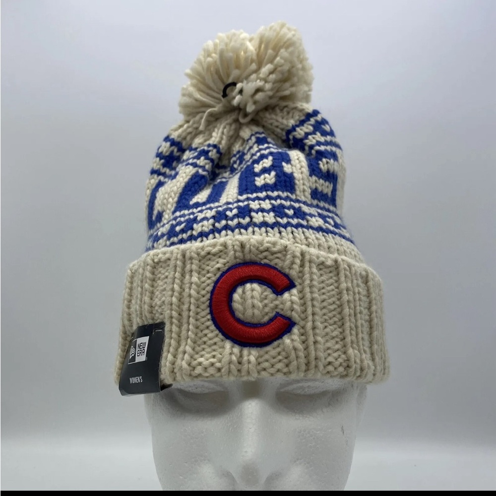 Chicago Cubs New Era Women's Tan Sport Knit Beanie Pom Hat